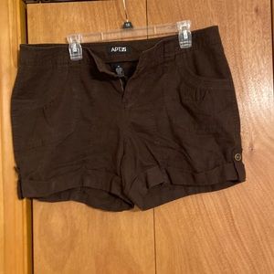 Women’s shorts